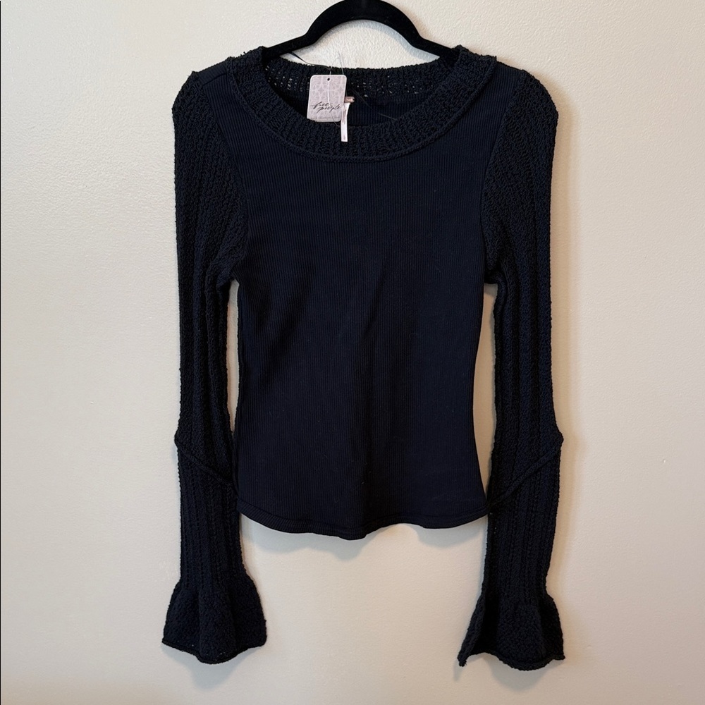 NWT Free People Black Long Sleeve Knit Sweater Size Large